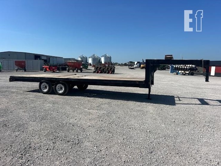 2025-shop-built-trailer-image-2