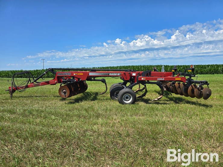 case-ih-mrx690-image-7