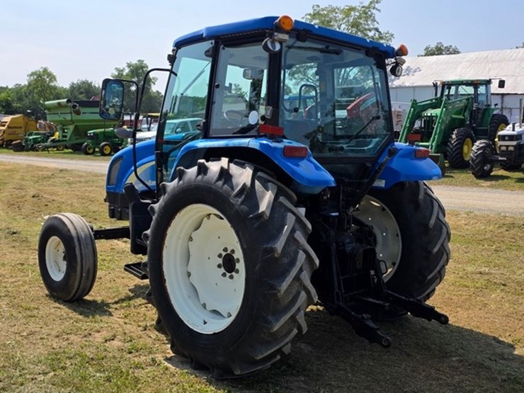 new-holland-t5060-image-3
