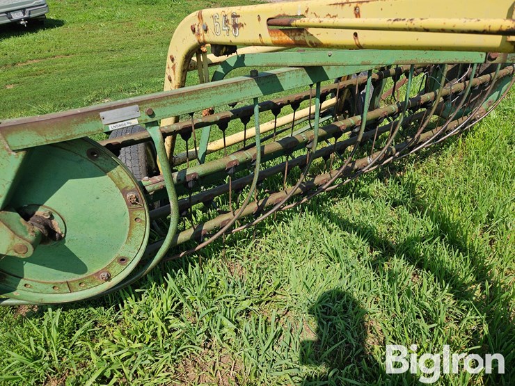 john-deere-640-image-10