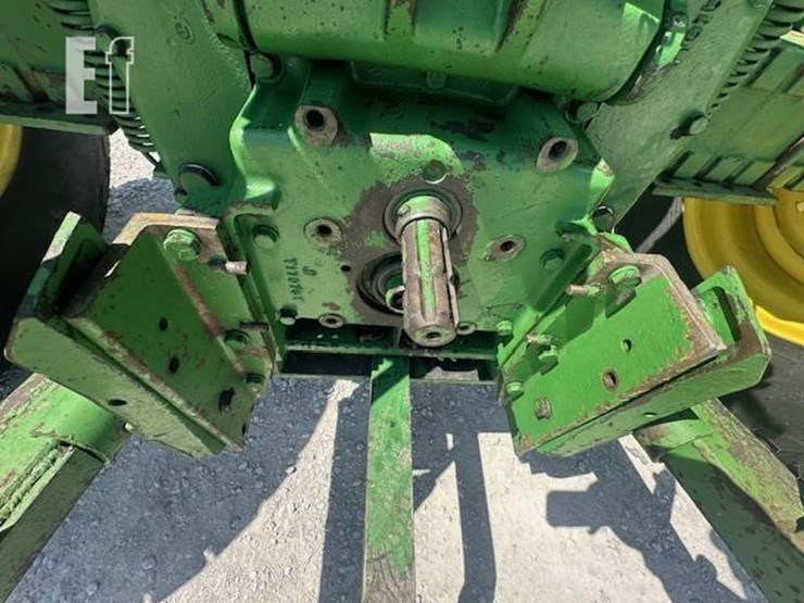 1963-john-deere-2010-image-6