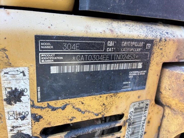 2014-caterpillar-304e-cr-image-23