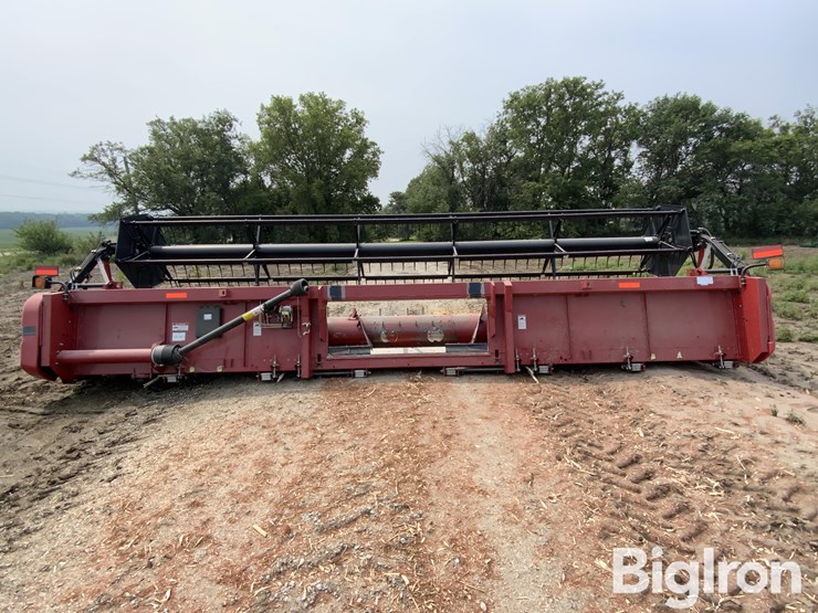 2011-case-ih-3020-image-6
