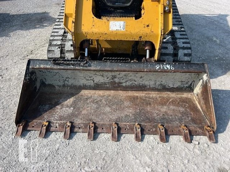 2018-caterpillar-299d2-image-13