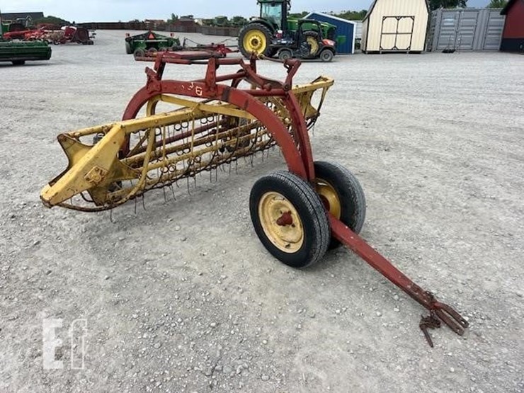 new-holland-256-image-8