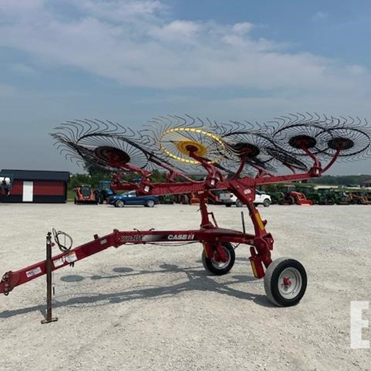 2010 CASE IH WR101