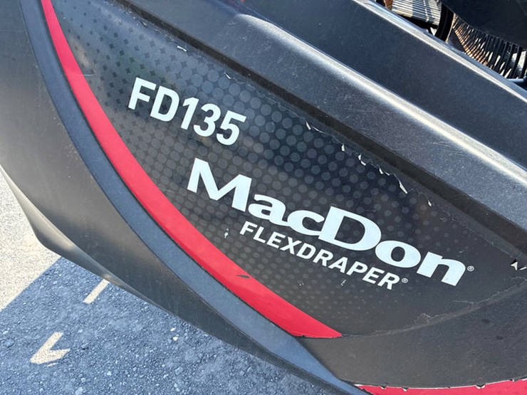 2021-mac-don-fd135-image-8
