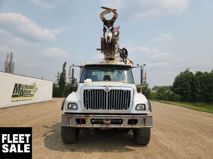 2007-international-workstar-7500-image-16