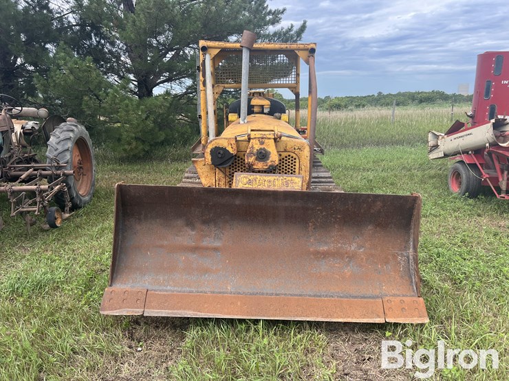caterpillar-d6-image-2