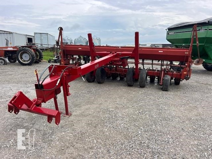case-ih-5400-image-10
