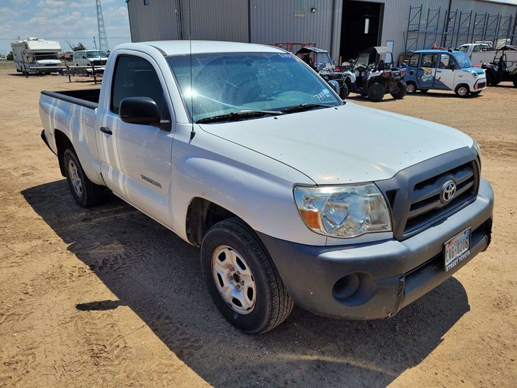 2009-toyota-tacoma-image-2