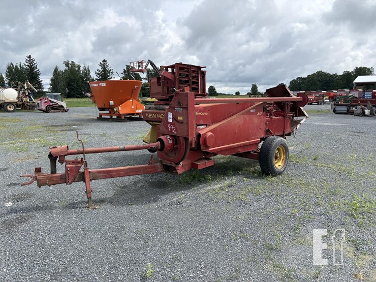 new-holland-310-image-11