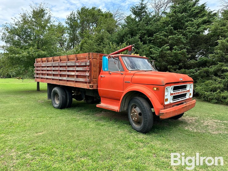 1969-chevrolet-c50-image-3