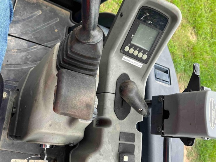 yanmar-vio35-6a-image-11