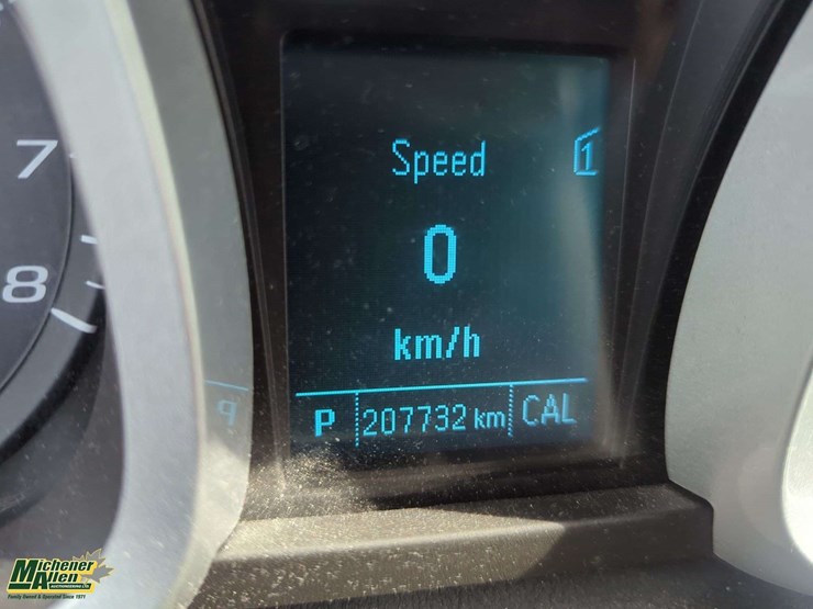 2012-chevrolet-equinox-image-10