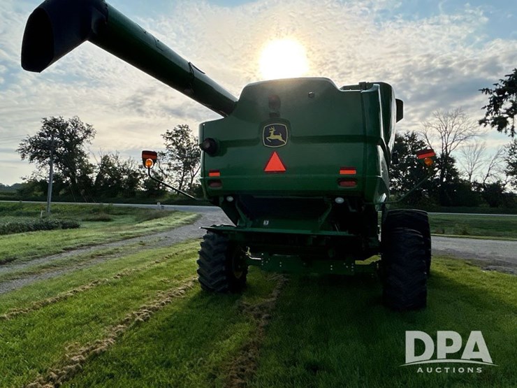 2013-john-deere-s670-image-11