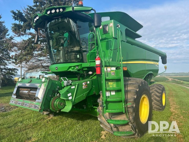 2013-john-deere-s670-image-24
