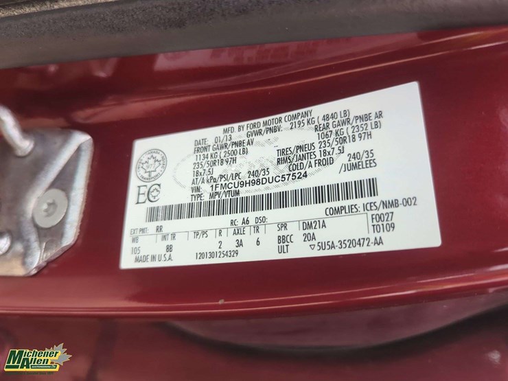 2013-ford-escape-sel-image-7