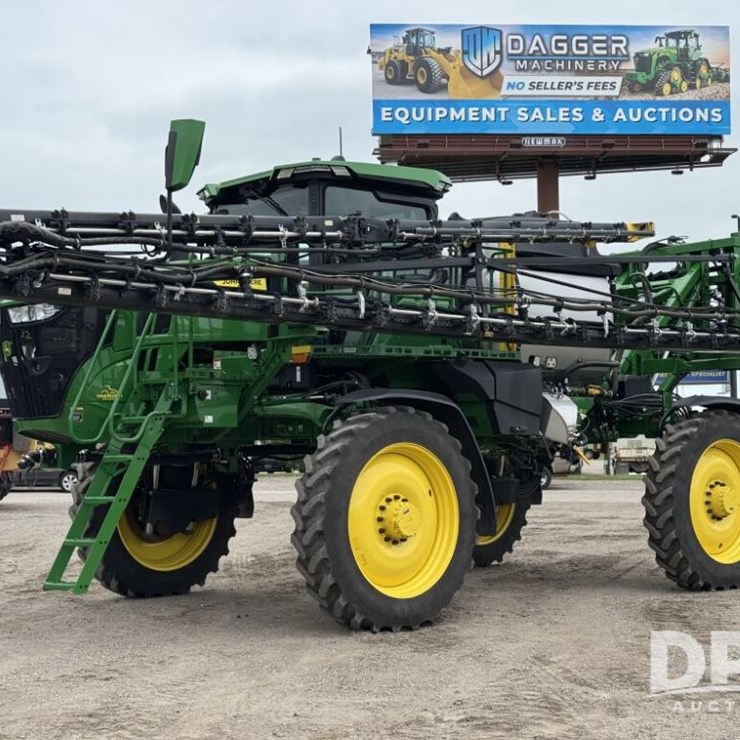 2023 JOHN DEERE 412R