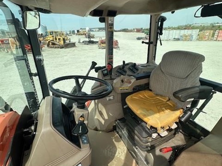 kubota-m135x-image-14