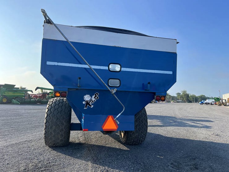 1997-kinze-840-image-6