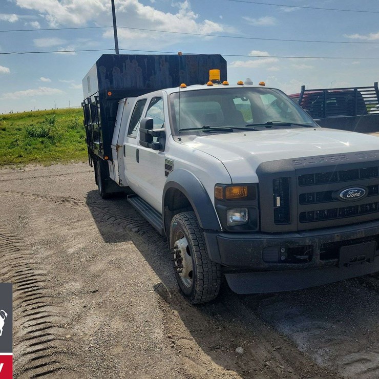 2009 FORD F550