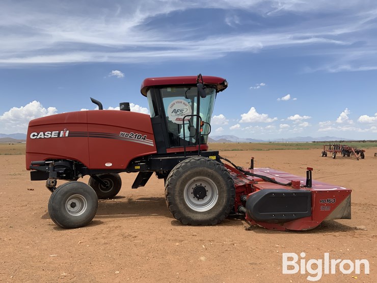 2019-case-ih-wd2104-image-4