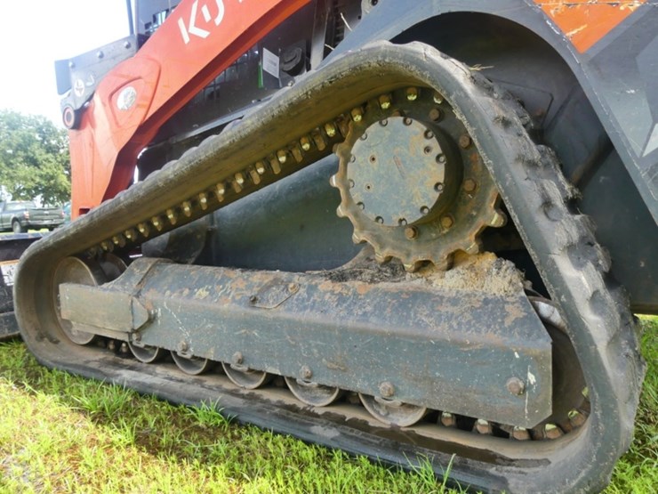 kubota-svl97-2-image-5