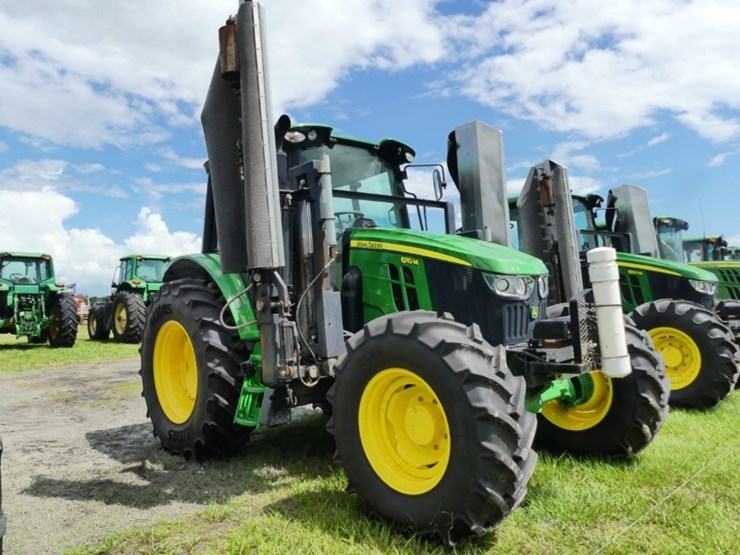 2024-john-deere-6110m-image-2