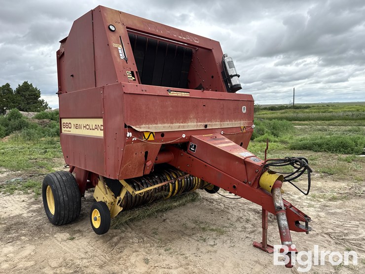 1995-new-holland-660-image-3