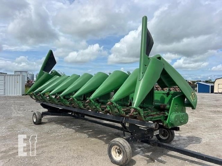 john-deere-893-image-1