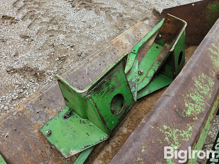 john-deere-148-image-12