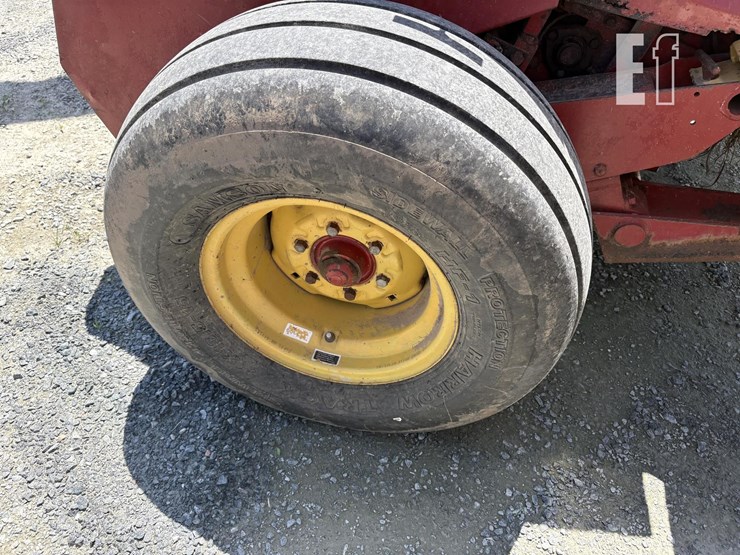 new-holland-900-image-7