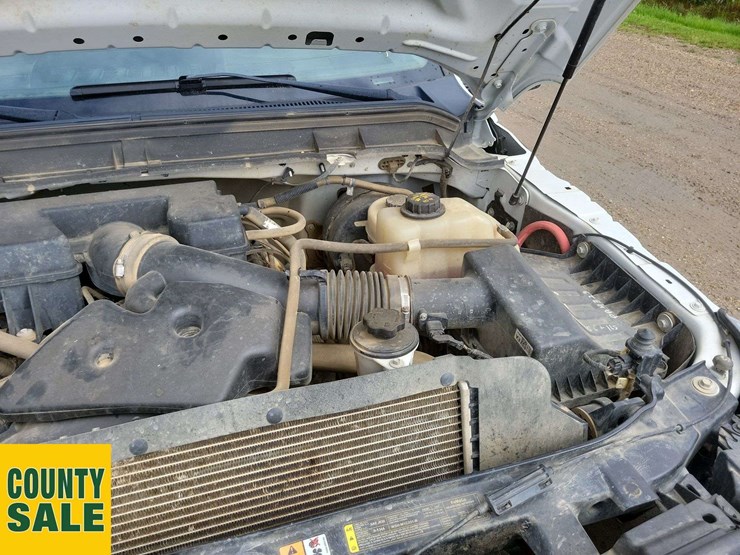 2013-ford-f250-image-15