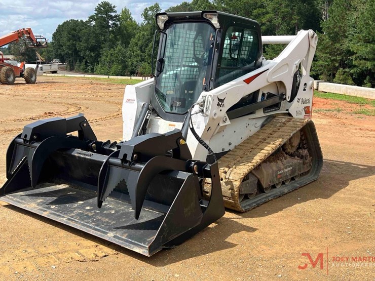 2019-bobcat-t870-image-7