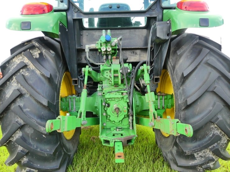 2019-john-deere-5090e-image-5