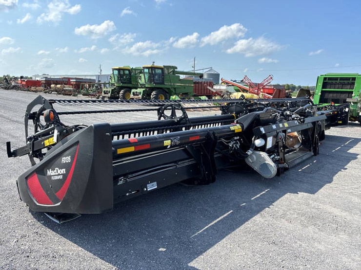 2021-mac-don-fd135-image-31