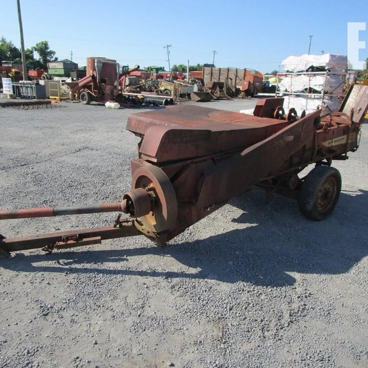 NEW HOLLAND 269