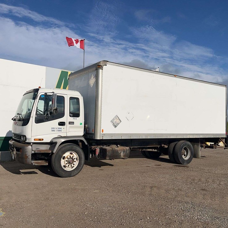 2005 GMC T7500