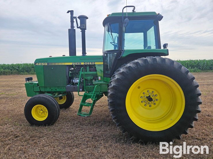 1985-john-deere-4250-image-8