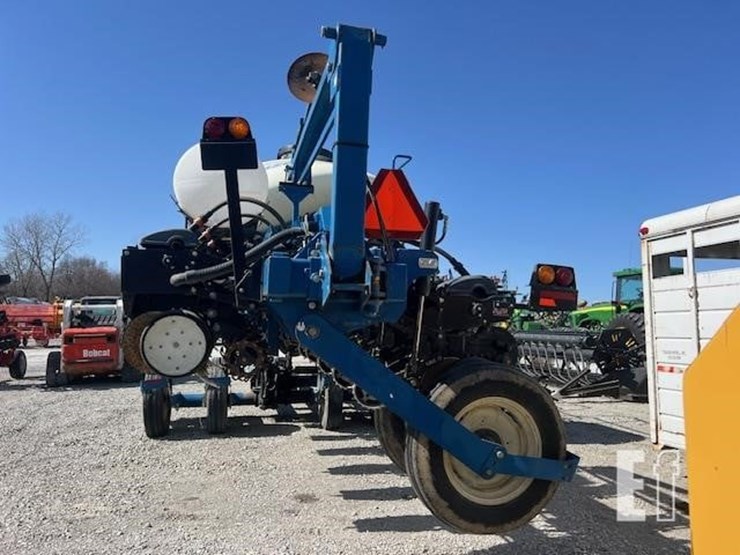 2009-kinze-3660asd-image-6