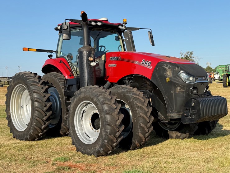 2022-case-ih-magnum-340-image-1