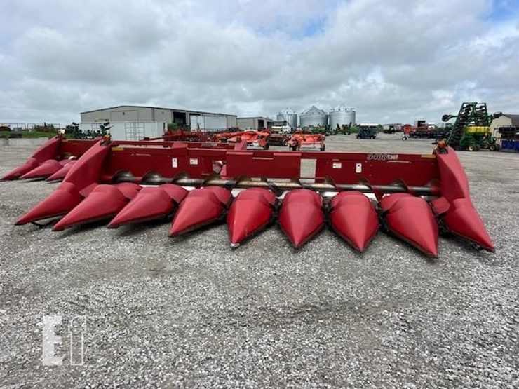2012-case-ih-3408-image-3