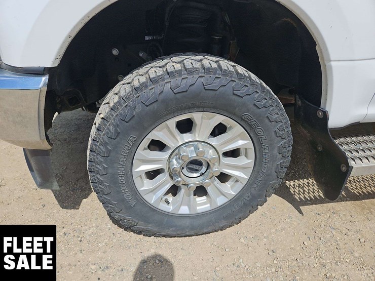 2020-ford-f350-image-29