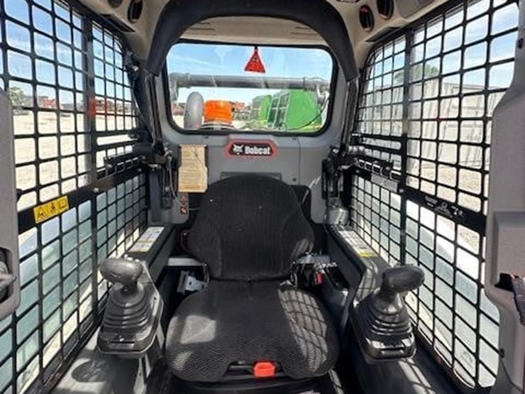 2022-bobcat-s66-image-18