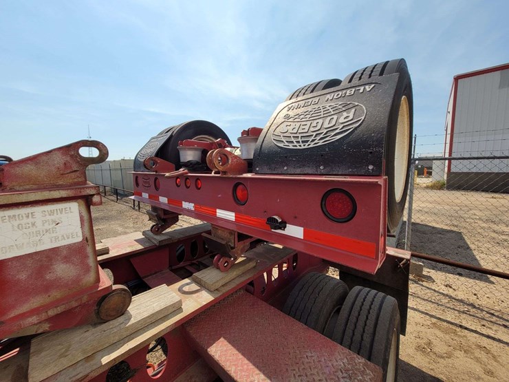 2004-rogers-lowboy-image-12
