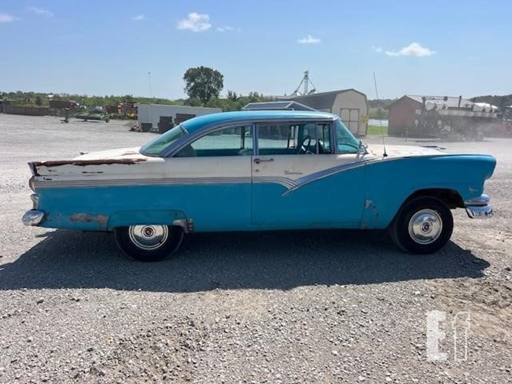 1956-ford-500-image-5