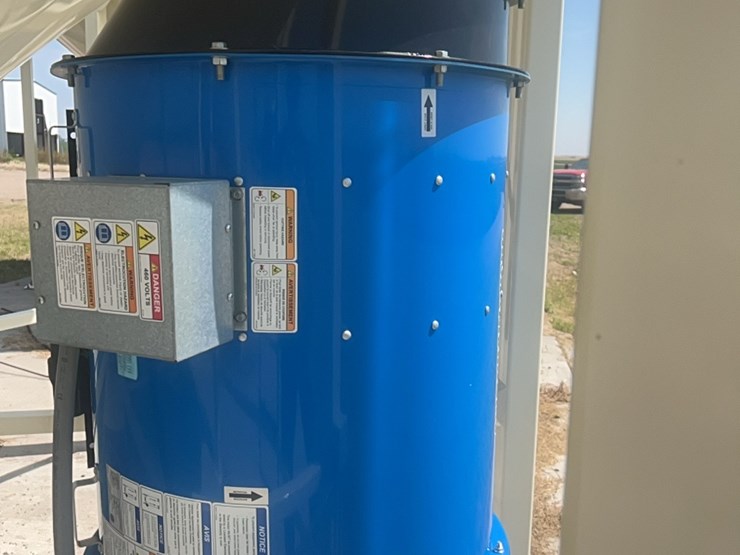 concept-7,500-bu.-hopper-bin,-equipped-with-bin-fan-with-3-phase-agi-grainguard-10-hp-electric-motor.-image-25