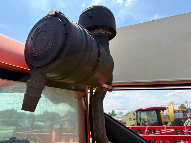2006-jlg-g6-42a-image-13