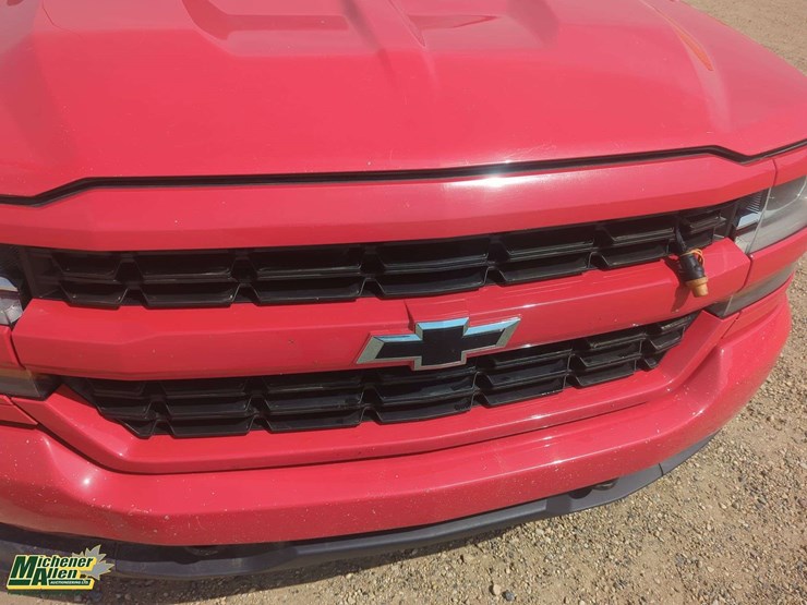 2017-chevrolet-silverado-1500-image-33